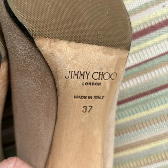 Like new Jimmy Choo suede stilettos 3 1/4” heel in sandy beige size 37 - Picture 9 of 9